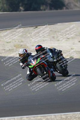 media/Sep-20-2025-TrackDaz (Sat) [[27f0cde673]]/B Group/1020am (Turn 3)/